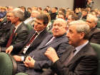ОМК вручила награды Фонда им. братьев Баташевых лучшим работник по итогам 2011 года